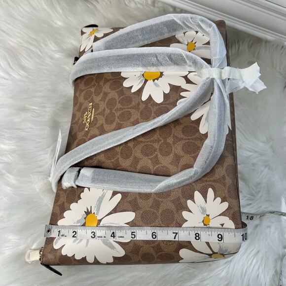 New Women’s Coach Gallery Tote Bag In Signature Canvas With Floral Print - Picture 12 of 12